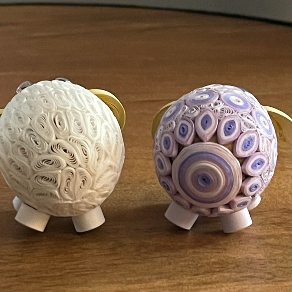 Quilled Bunny and Lamb Figurines - Picture 13 of 14